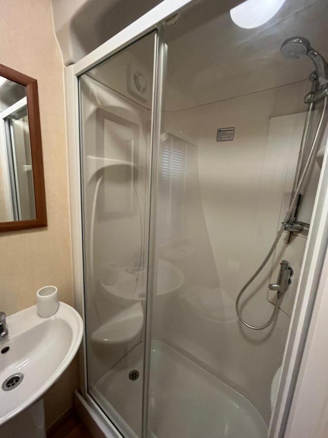 Lovely Static Caravan วิทสเตเบิล ภายนอก รูปภาพ